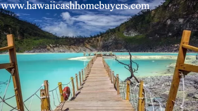 Kawah Ciwidey: Keindahan Alam Mistis di Bandung Selatan